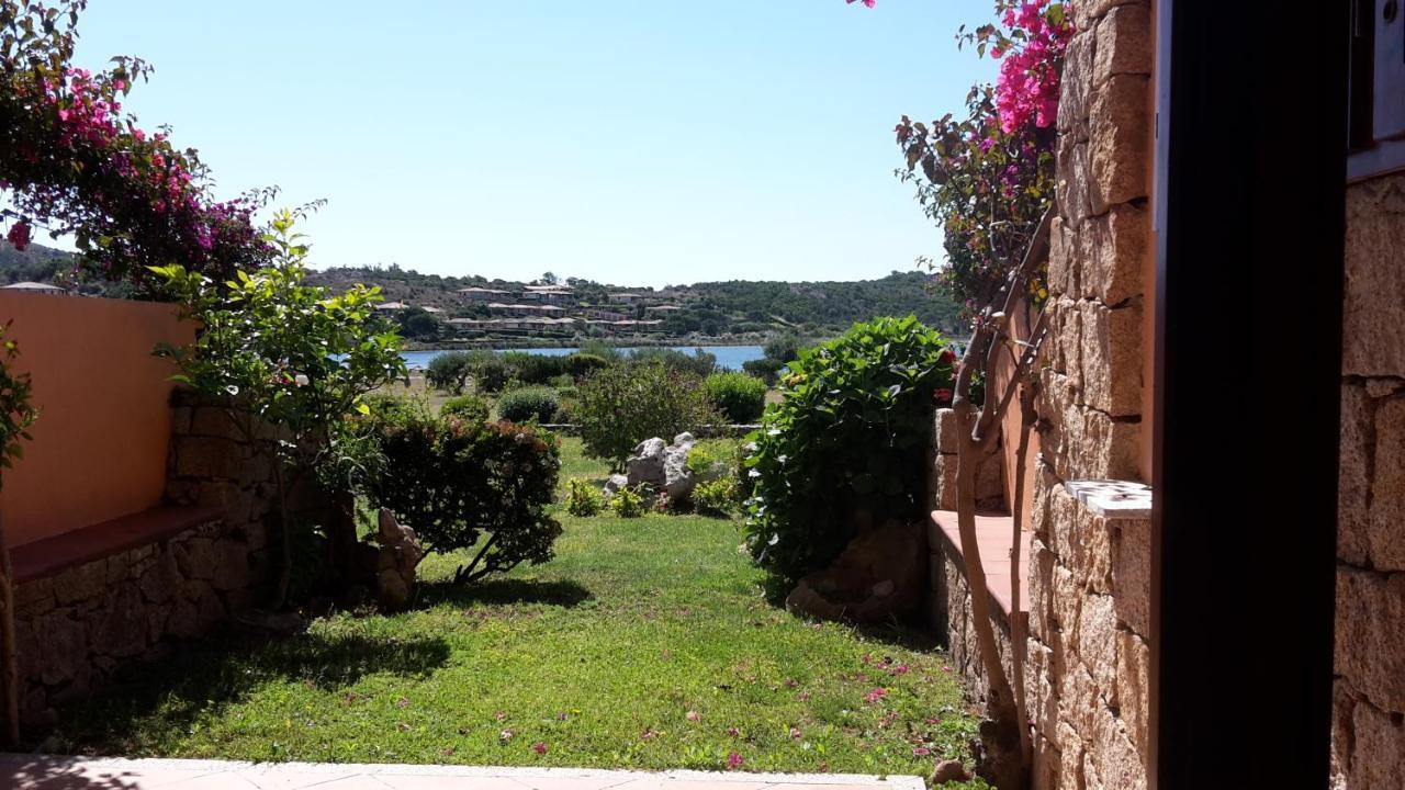 Residenze Coda Cavallo San Teodoro  Buitenkant foto