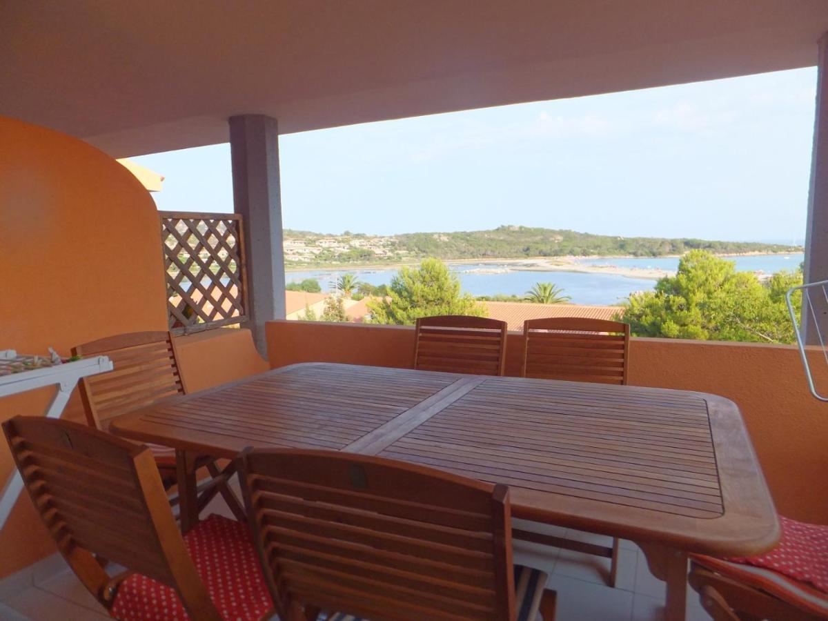 Residenze Coda Cavallo San Teodoro  Buitenkant foto