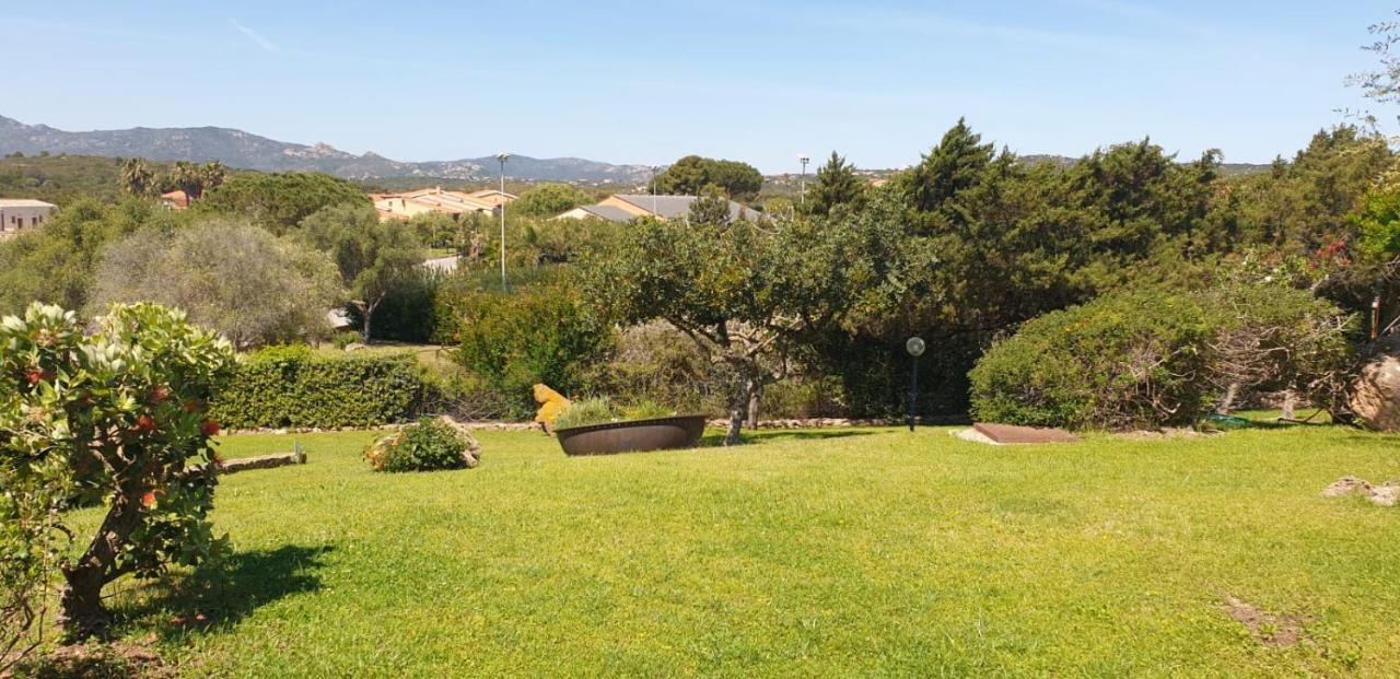 Residenze Coda Cavallo San Teodoro  Buitenkant foto
