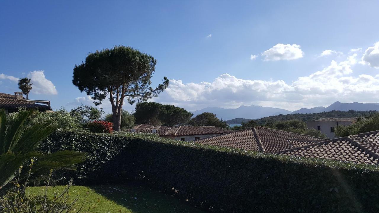 Residenze Coda Cavallo San Teodoro  Buitenkant foto