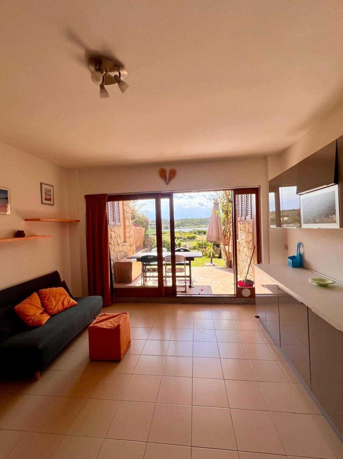 Residenze Coda Cavallo San Teodoro  Buitenkant foto