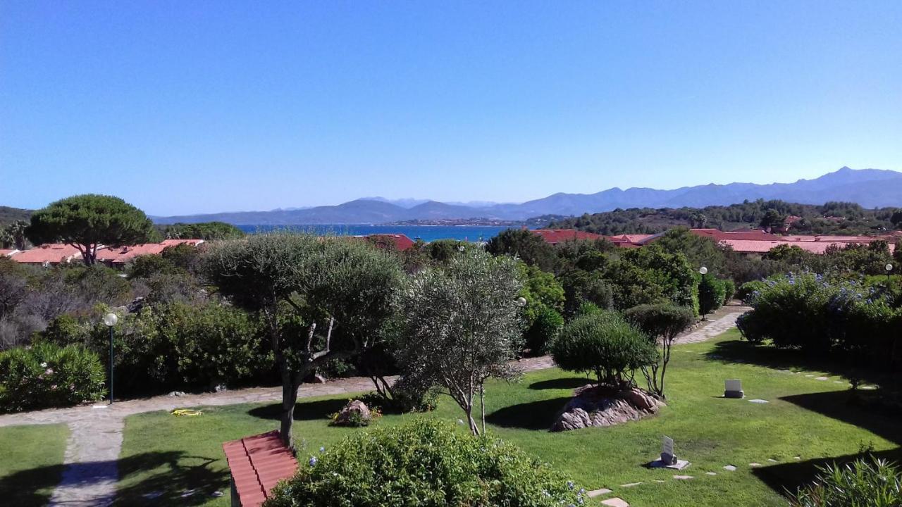 Residenze Coda Cavallo San Teodoro  Buitenkant foto